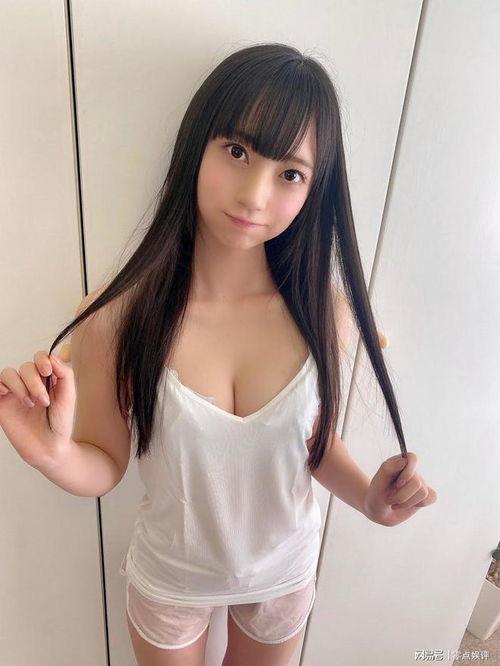 妹妹熟睡av,妹妹熟睡中的温馨瞬间