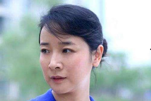 明星陈小艺老公是谁,揭秘她与神秘老公的爱情故事