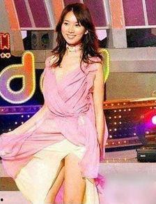 韩国明星露底视频,引发网友热议